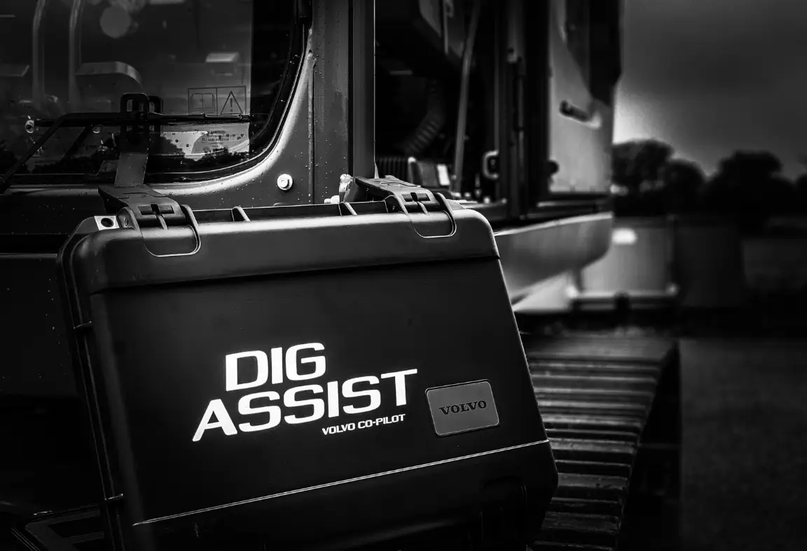 DIG Assist